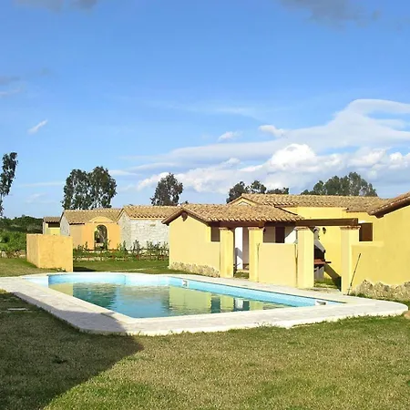 In San Pietro Near White Tatil Evi
